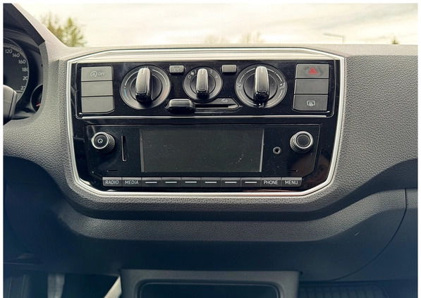 Volkswagen up! cena 32900 przebieg: 126098, rok produkcji 2018 z Rzeszów małe 232